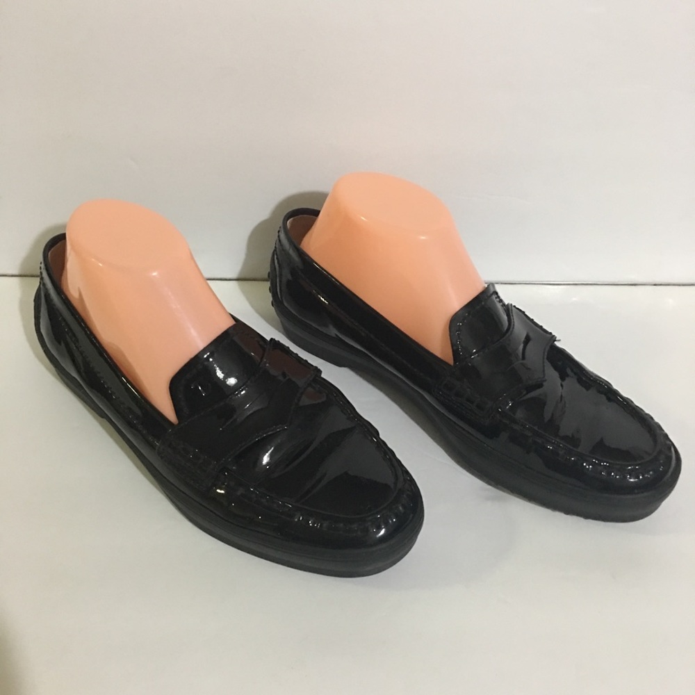 TOD’s Vibram Black Loafers Size 9.5